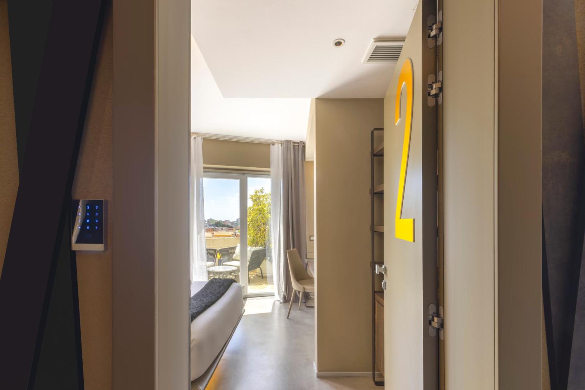 לינה וארוחת בוקר Quartu SantʼElena Milestone (Adults Only) מראה חיצוני תמונה